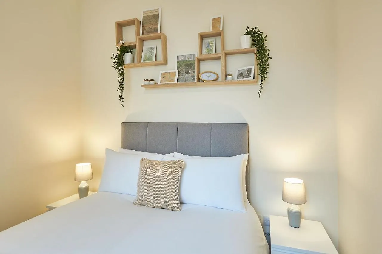 Host & Stay - South Cliff Apartment Scarborough