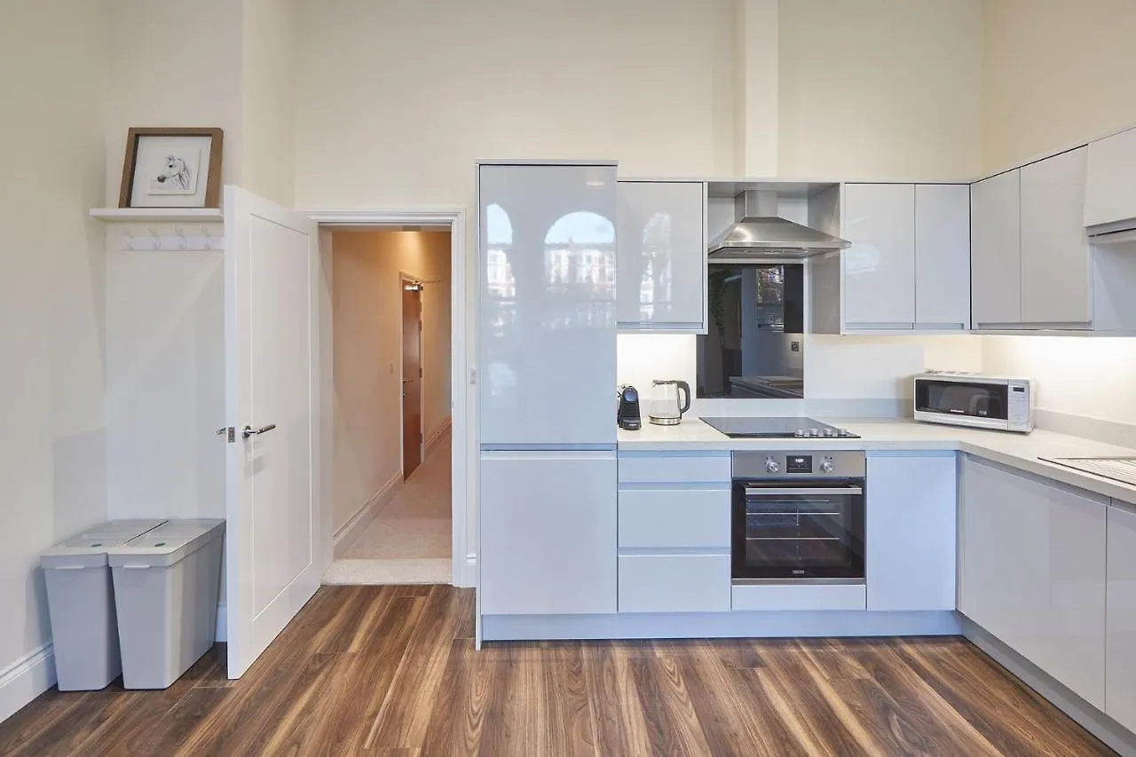 Host & Stay - South Cliff Apartment Scarborough